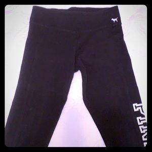 Victoria’s Secret Pink Yoga Capri Pant